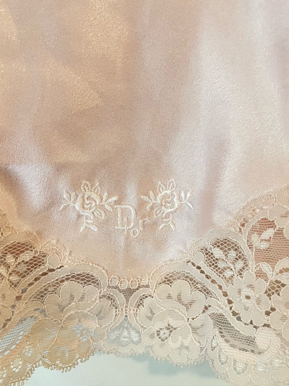 VTG Dior Satin Lace Trim Spaghetti Strap Cami - Blush Pink Sz XS - Picture 5 of 6